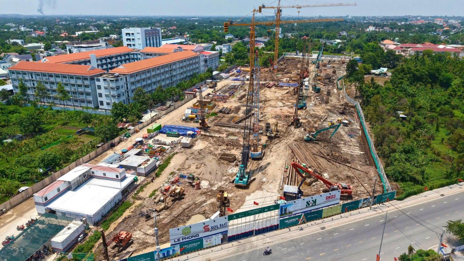 Công trường The Emerald Garden View Tháng 3/2026