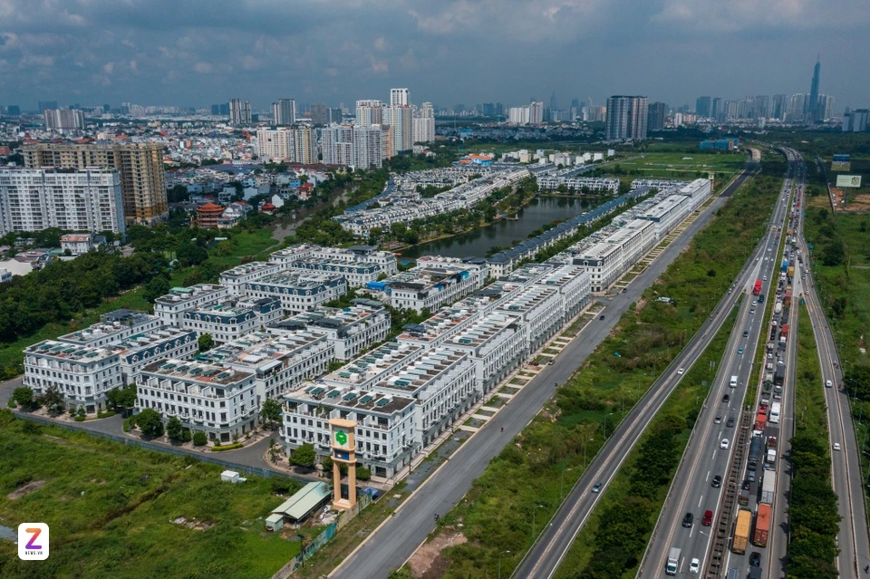 Dự án Lakeview City đã đi vào sử dụng thời gian dài, nhưng người dân chưa được cấp sổ hồng. Ảnh: Quỳnh Danh.