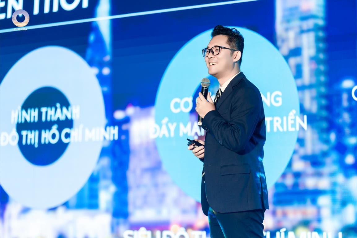 Lễ ký kết 'Người Vẽ Chân Trời' của One Era tại Thượng Đông.