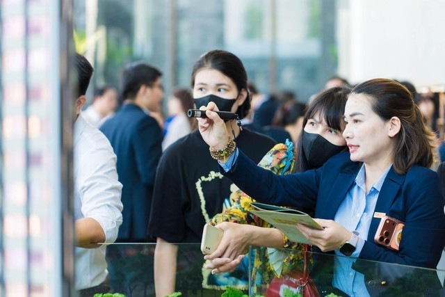 The Emerald Garden View nổi bật với tiện ích và không gian xanh lý tưởng.