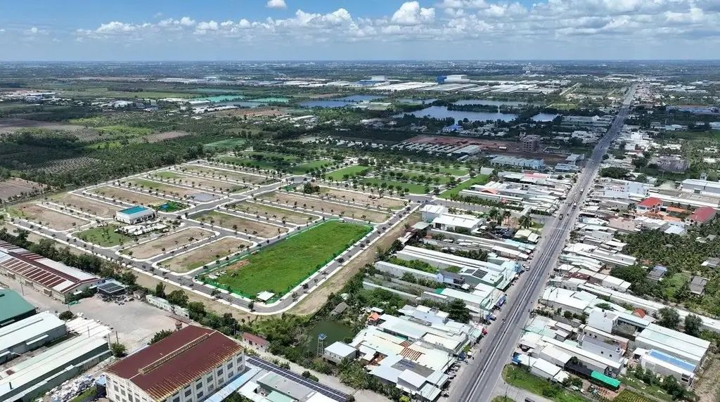 Bất ngờ về giá đất nền chênh lệch lớn giữa các khu vực sau sáp nhập