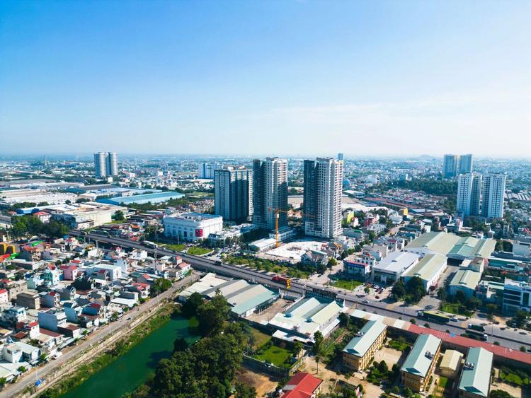 Thị Trường Bất Động Sản TP.HCM Chuyển Biến Ra Sao Sau Sáp Nhập?