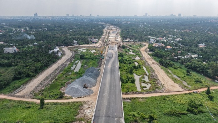 Hình ảnh về tiến độ xây dựng dự án đường Vành đai 3 tại TP.HCM